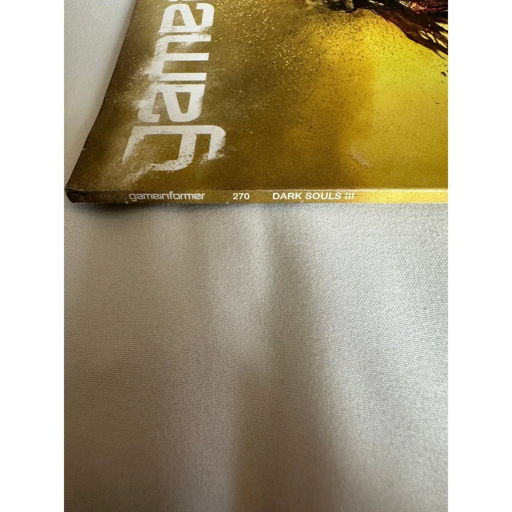 Game Informer Magazine Issue #270 October 2015 Dark Souls III Cover